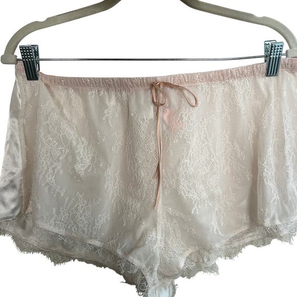 NWT Victorias Secret Satin Sheer Lace Top & Bottom Ivory Size Large - Picture 4 of 6